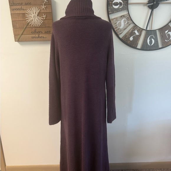 Sz L G by Giuliana black label cross over long sleeve turtleneck sweater NWOT - Picture 5 of 9